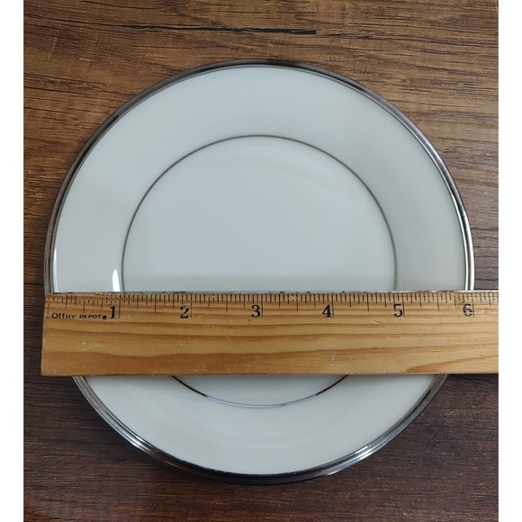 Lenox Solitaire Ivory platinum trim BREAD BUTTER Plate 6...